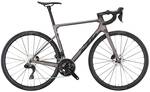 Carbon-Rennrad mit Scheibenbremsen und Shimano 105 Di2 Schaltgruppe in Can Picafort (Mallorca) online reservieren